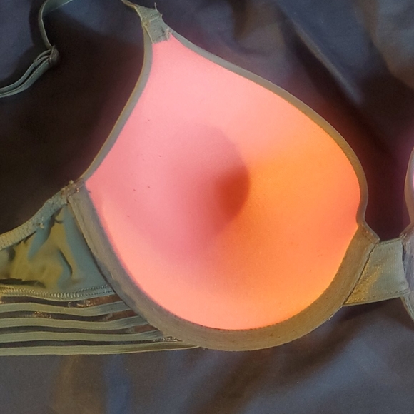 Bra - Picture 4 of 6